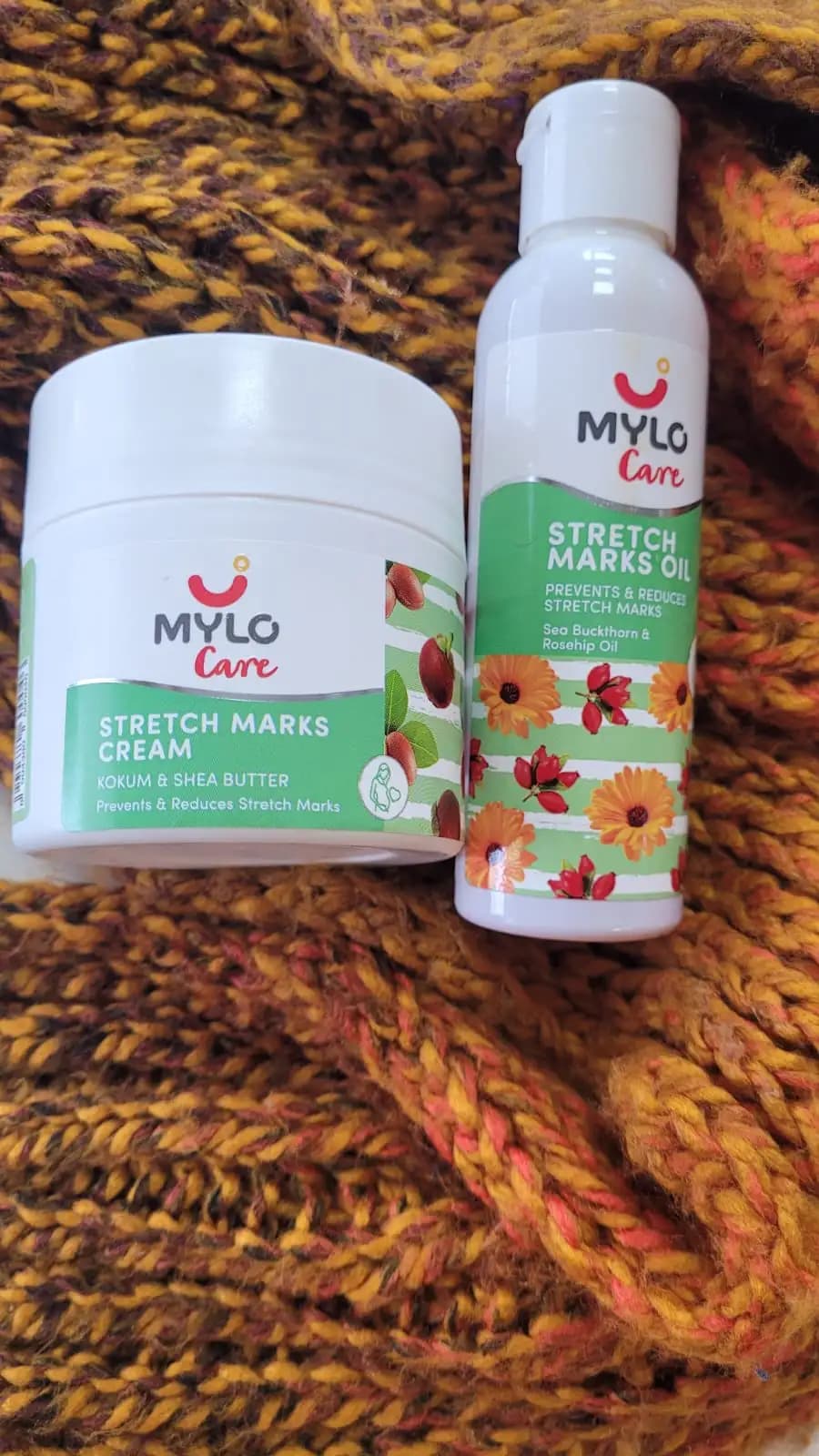 Stretch Marks Kit - Removes Scars | Made with Natural Ingredients | Tightens Skin - (Stretch Mark Oil - 100 ml, Stretch Marks Cream - 100ml)