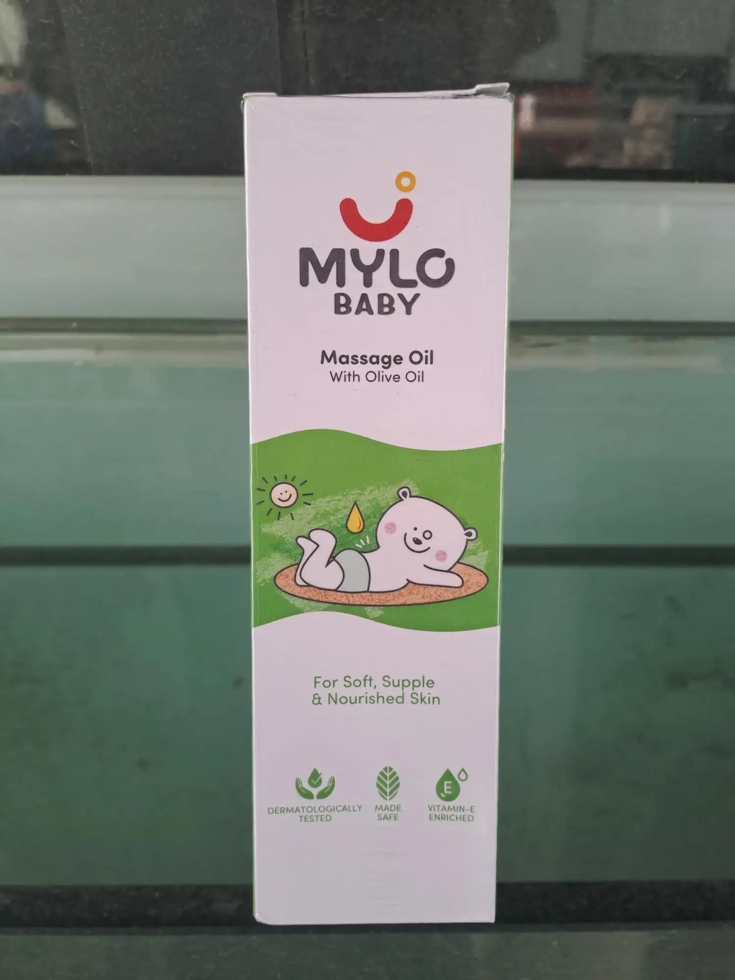 Mylo Herb Enriched Baby Massage Oil - 100 ml | For Winters Dermatologically Tested | Made Safe Certified | Nourishes Skin | Strengthens Immunity | Ayurvedic Preparation