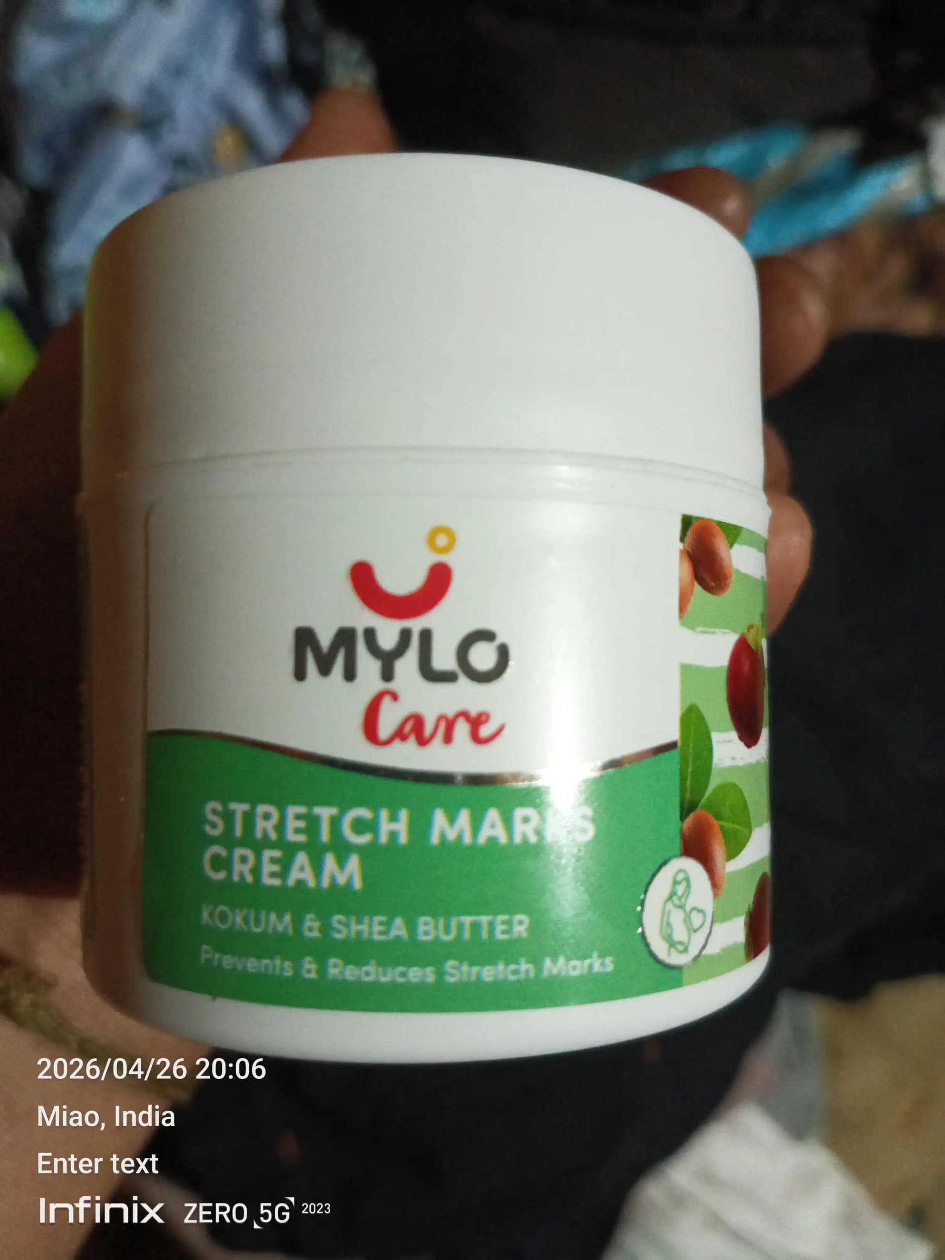 Stretch Marks Kit - Removes Scars | Made with Natural Ingredients | Tightens Skin - (1 Stretch Mark Oil - 100 ml, 2 Stretch Marks Cream - 100ml each)