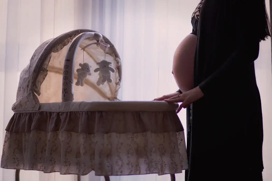 8 things to consider while designing your baby's nursery 