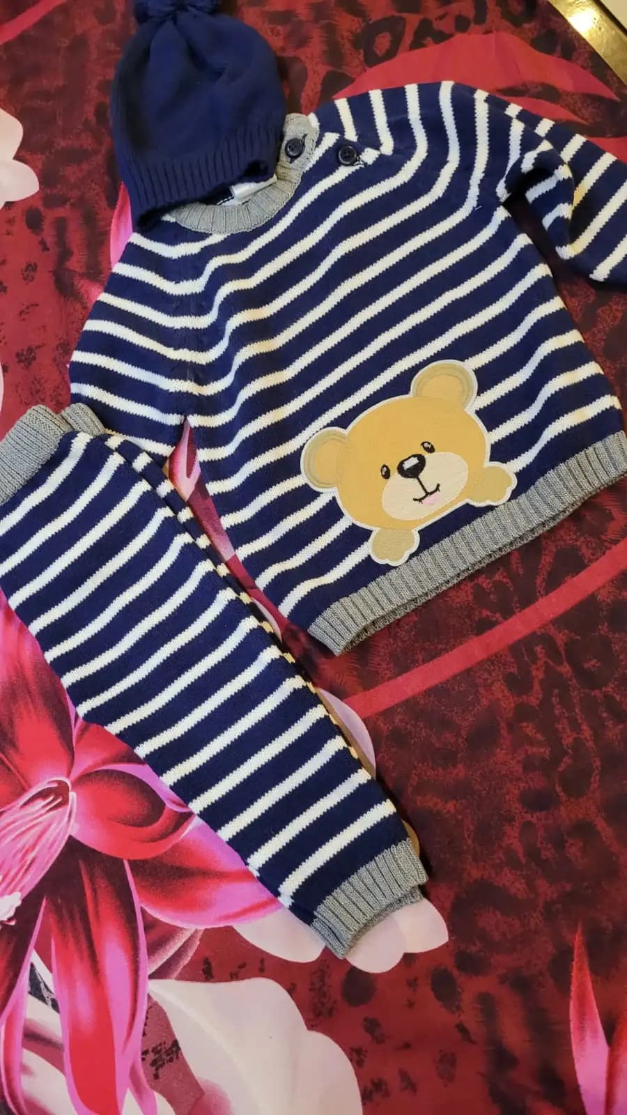 Baby Full Sleeves Striped Sweater & Pant Set with Cap in 100% Cotton– Navy Teddy (12-18M)