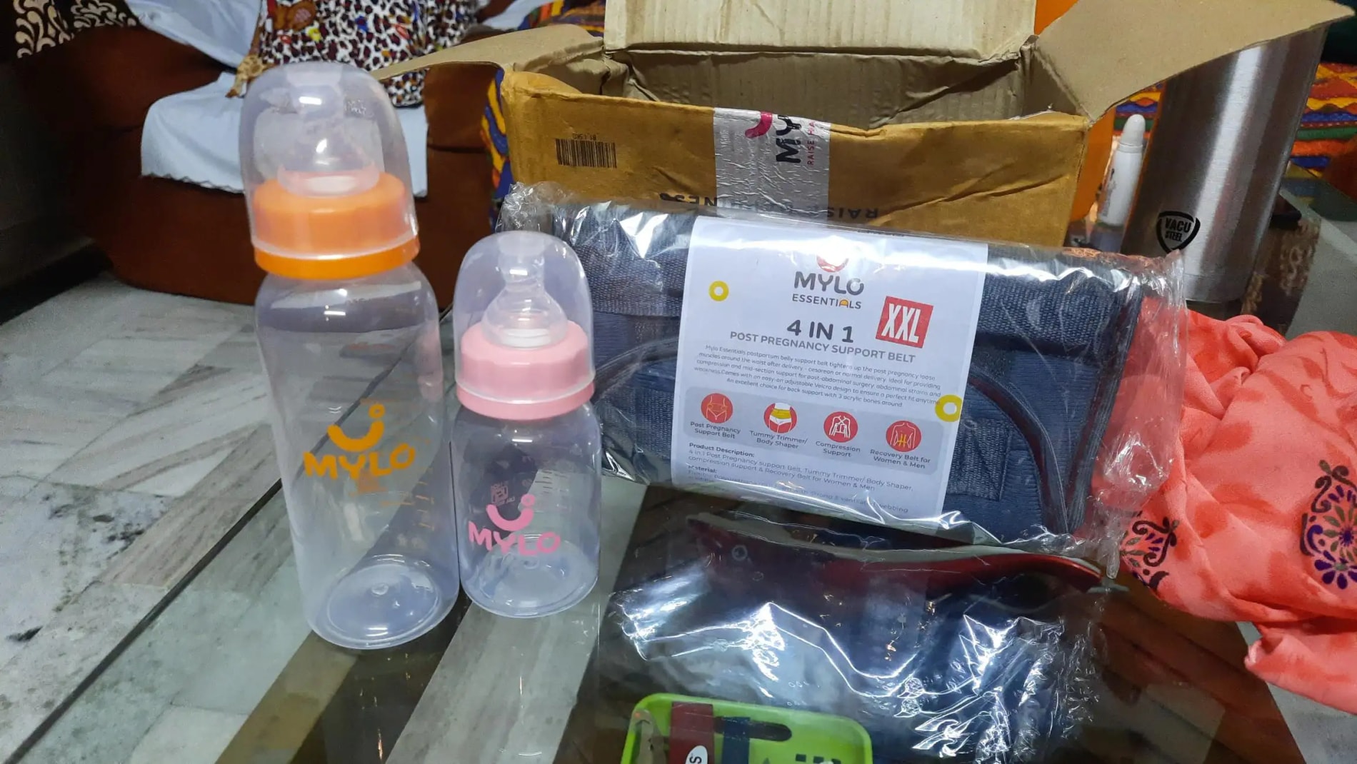 2-in-1 Baby Feeding Bottle | BPA Free with Anti-Colic Nipple & Spoon | Easy Flow Neck Design - Lion & Giraffe 125ml & 250ml