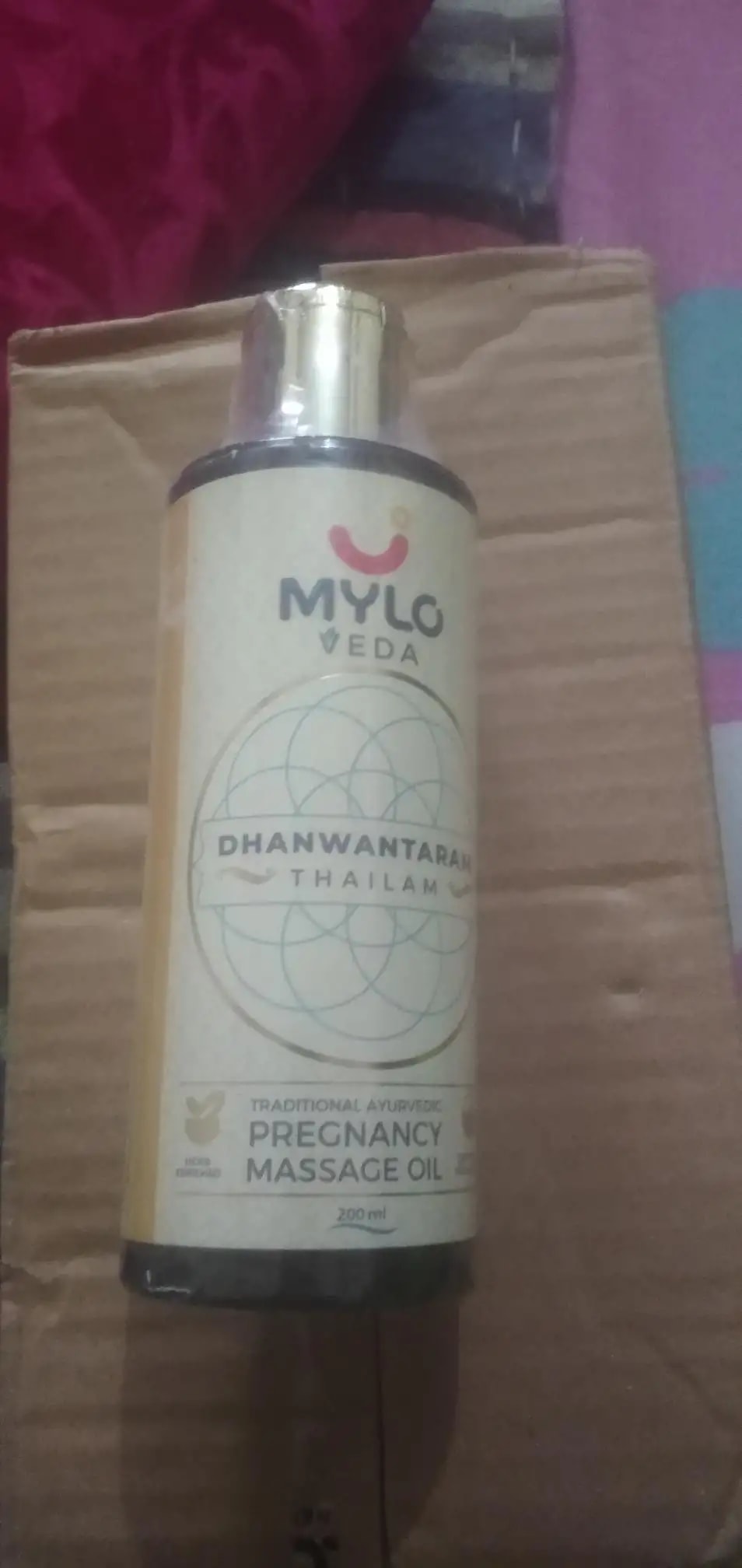 Ayurvedic Pregnancy Massage Oil | Relieves Pregnancy Pain & Ichiness | Heals Stretch Marks | Firms Up Body Post Pregnancy | Made with Dhanwantram Recipe (200 ml)