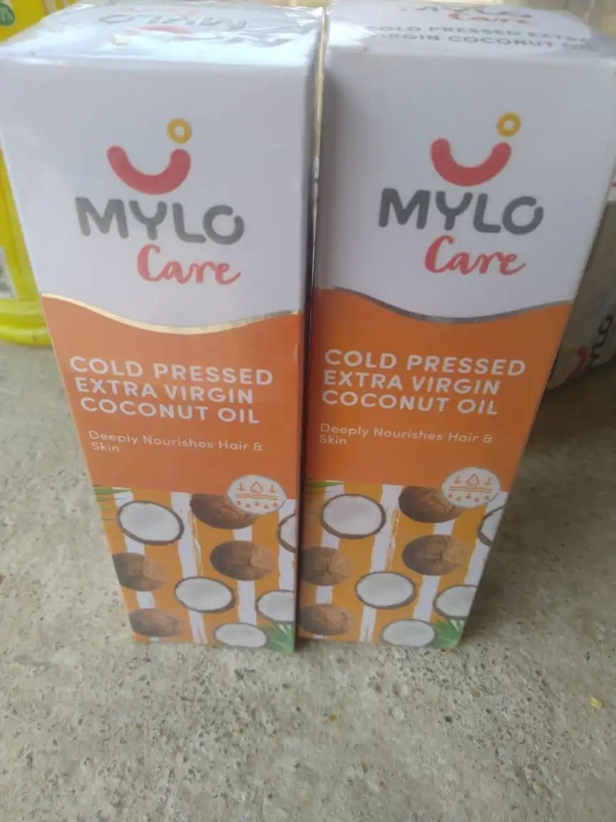 Cold Pressed Extra Virgin Coconut Oil for Skin & Hair - Nourishes Skin Deeply | Reduces Dandruff | Strengthens Hair | Soothes Baby's Rashes - 200 ml