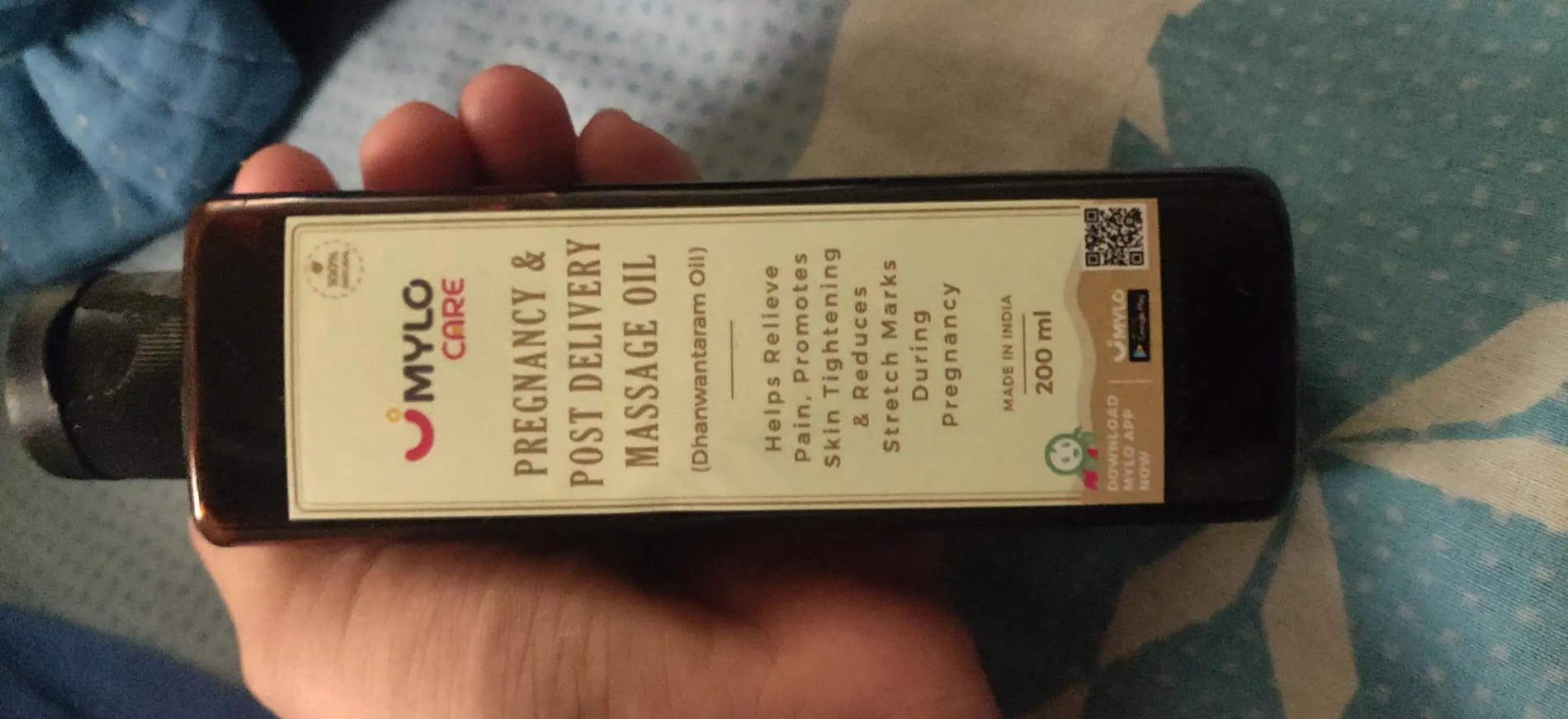 Ayurvedic Pregnancy Massage Oil | Relieves Pregnancy Pain & Ichiness | Heals Stretch Marks | Firms Up Body Post Pregnancy | Made with Dhanwantram Recipe (200 ml)