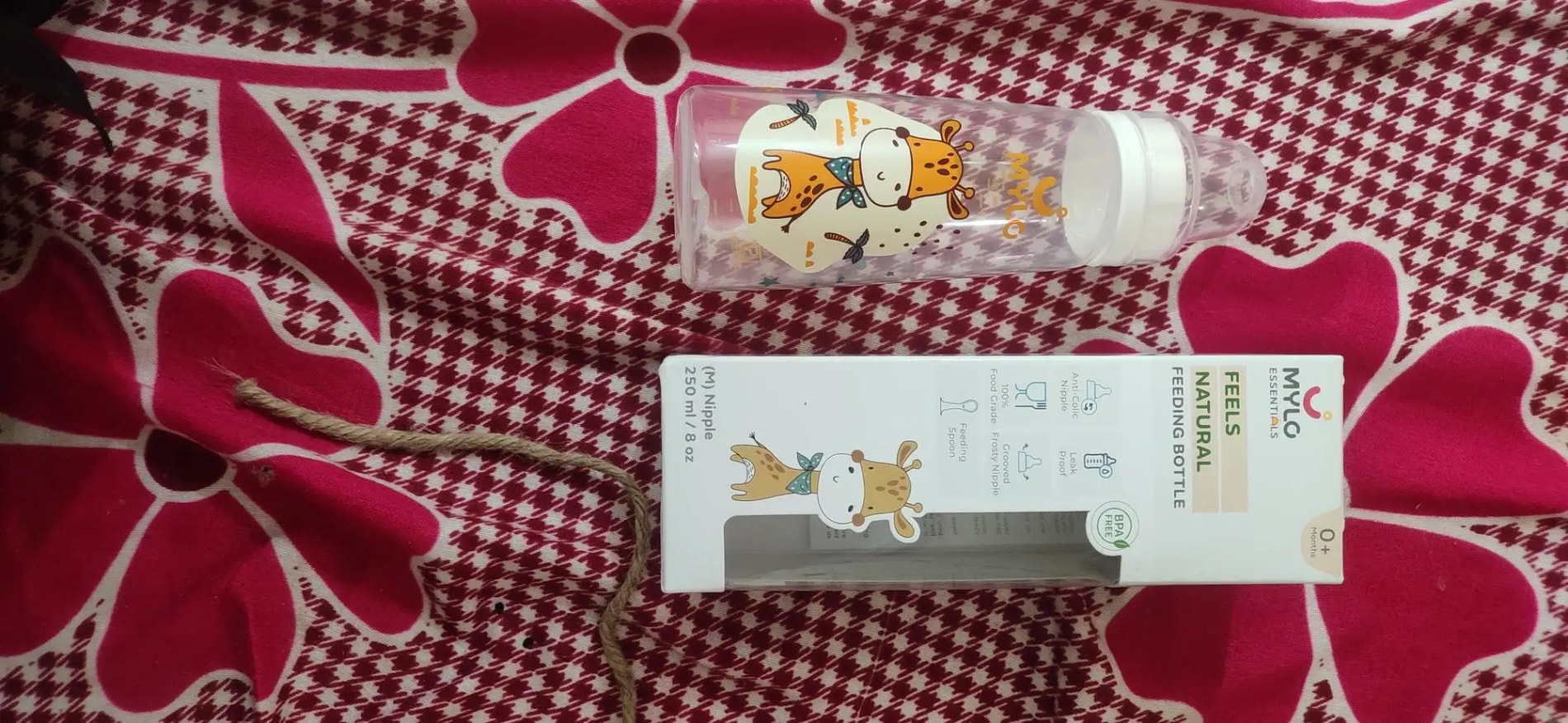 2-in-1 Baby Feeding Bottle | BPA Free with Anti-Colic Nipple & Spoon | Easy Flow Neck Design - Lion & Giraffe 125ml & 250ml