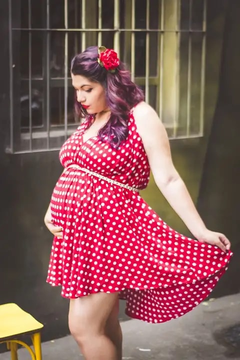 Who said you can't dance with your baby bump? It may be the best physical and mental exercise for you!