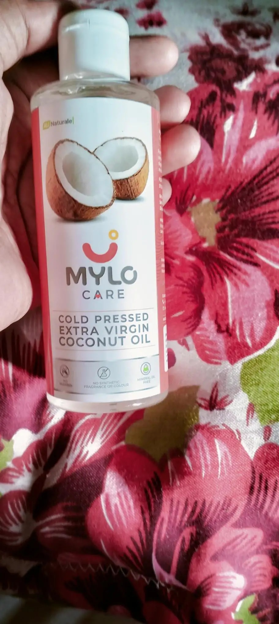 Cold Pressed Extra Virgin Coconut Oil for Skin & Hair - Nourishes Skin Deeply | Reduces Dandruff | Strengthens Hair | Soothes Baby's Rashes - 200 ml