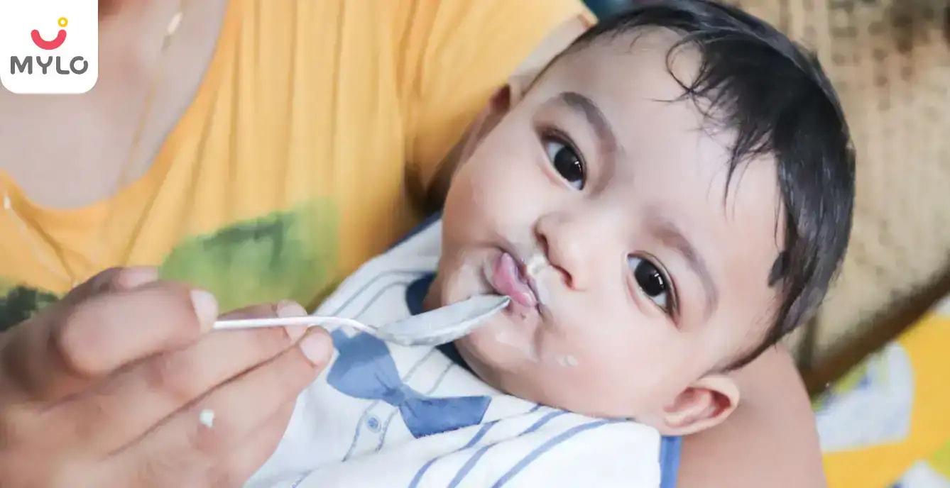 আপনার 6 মাস বয়সী শিশুকে কতটা পরিমাণে এবং কত ঘন ঘন কঠিন খাবার খাওয়ানো উচিত?