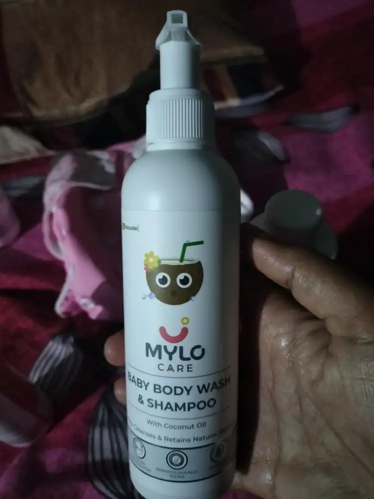Baby Shampoo and Body Wash | Gentle Cleansing Head-to-Toe | Tear Free Formulation | Retains Natural Moisture | Dermatologically Tested | Made Safe Certified- 200 ml - Pack of 2