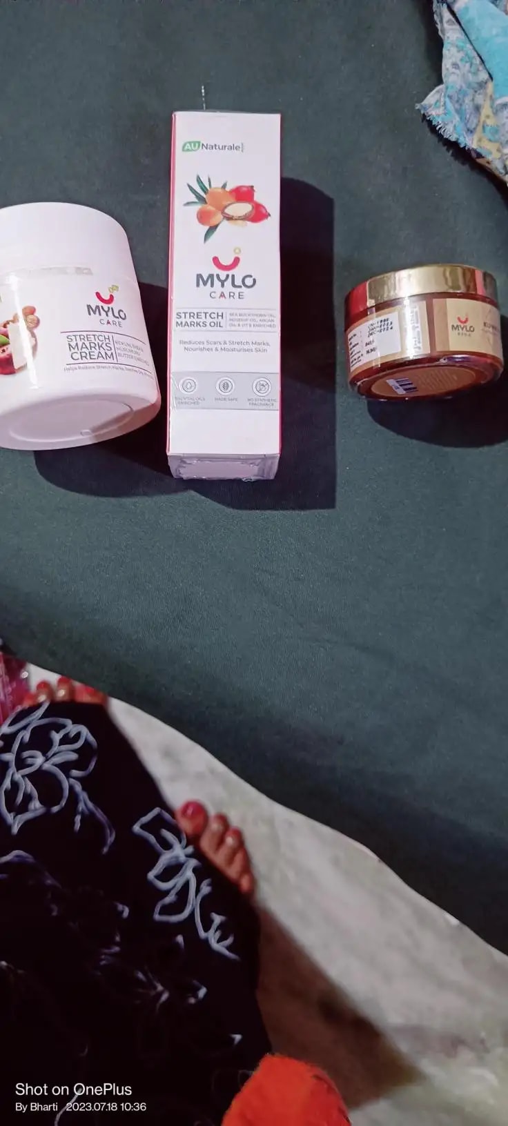 Stretch Marks Kit - Removes Scars | Made with Natural Ingredients | Tightens Skin - (Stretch Mark Oil - 100 ml, Stretch Marks Cream - 100ml)