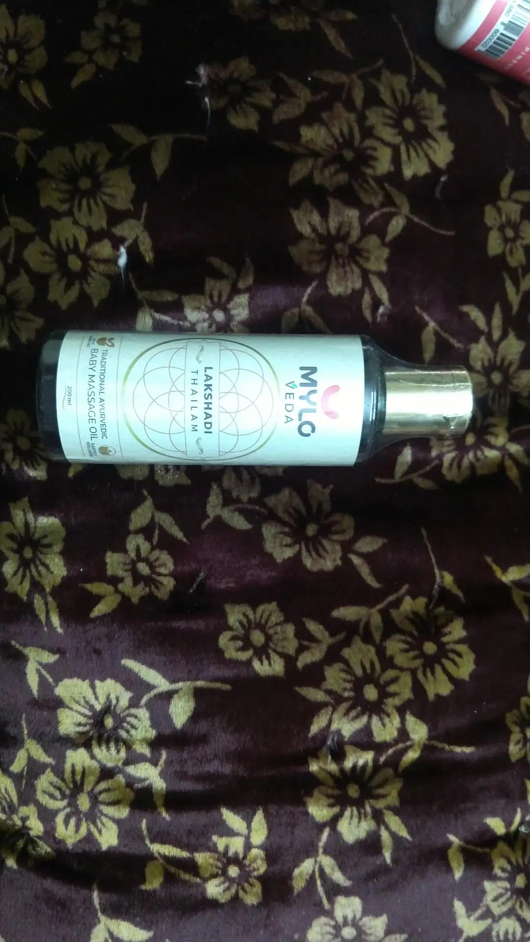 Mylo Herb Enriched Baby Massage Oil - 200 ml | Dermatologically Tested | Made Safe Certified | Nourishes Skin | Strengthens Immunity | Ayurvedic Preparation