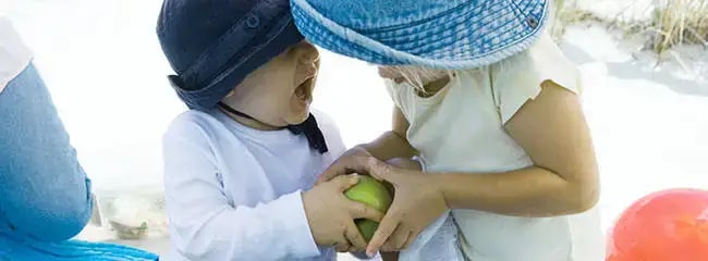 How to Teach Your Toddler Not to Hit? 