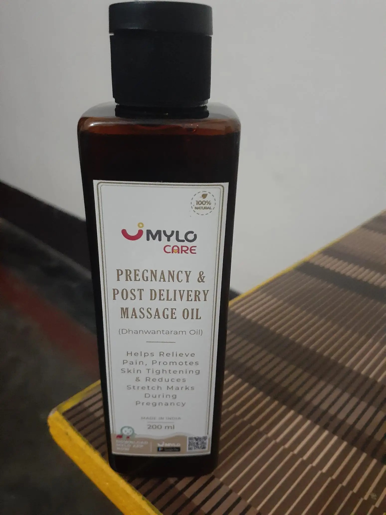 Ayurvedic Pregnancy Massage Oil | Relieves Pregnancy Pain & Ichiness | Heals Stretch Marks | Firms Up Body Post Pregnancy | Made with Dhanwantram Recipe (200 ml)