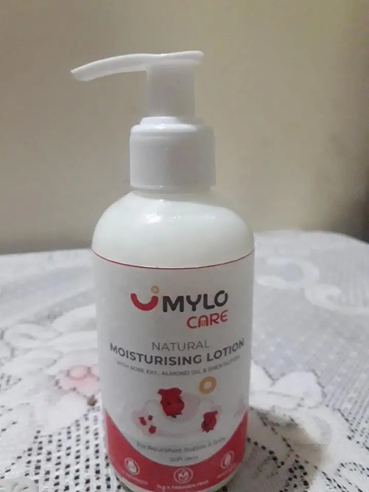 Baby Lotion for Kids | Made Safe Certified | Dermatologically Tested | Long Lasting 24 Hours Moisturisation | Soothes Dryness - 200 ml