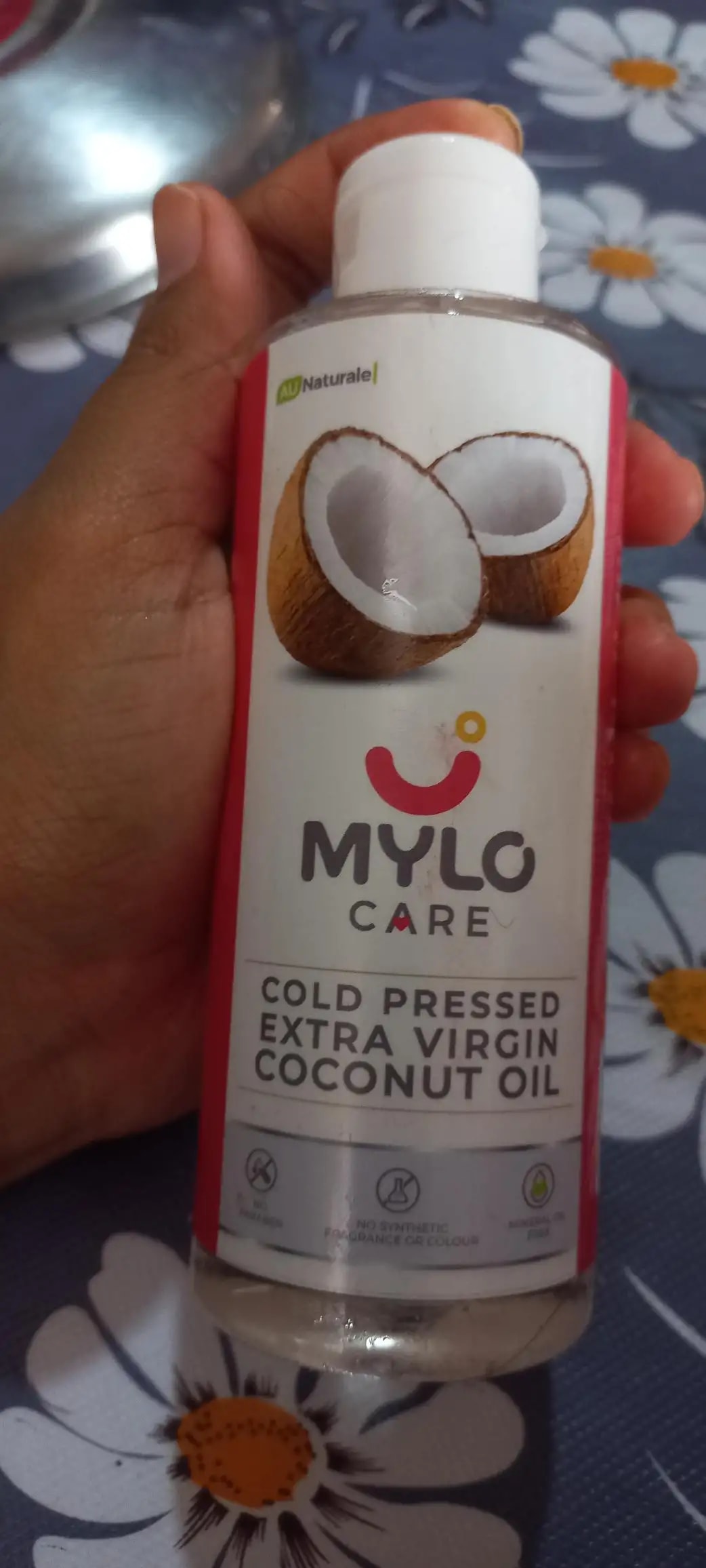 Cold Pressed Extra Virgin Coconut Oil for Skin & Hair - Nourishes Skin Deeply | Reduces Dandruff | Strengthens Hair | Soothes Baby's Rashes - 200 ml