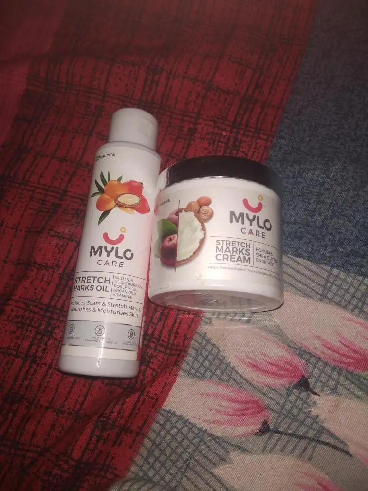 Stretch Marks Kit - Removes Scars | Made with Natural Ingredients | Tightens Skin - (Stretch Mark Oil - 100 ml, Stretch Marks Cream - 100ml)