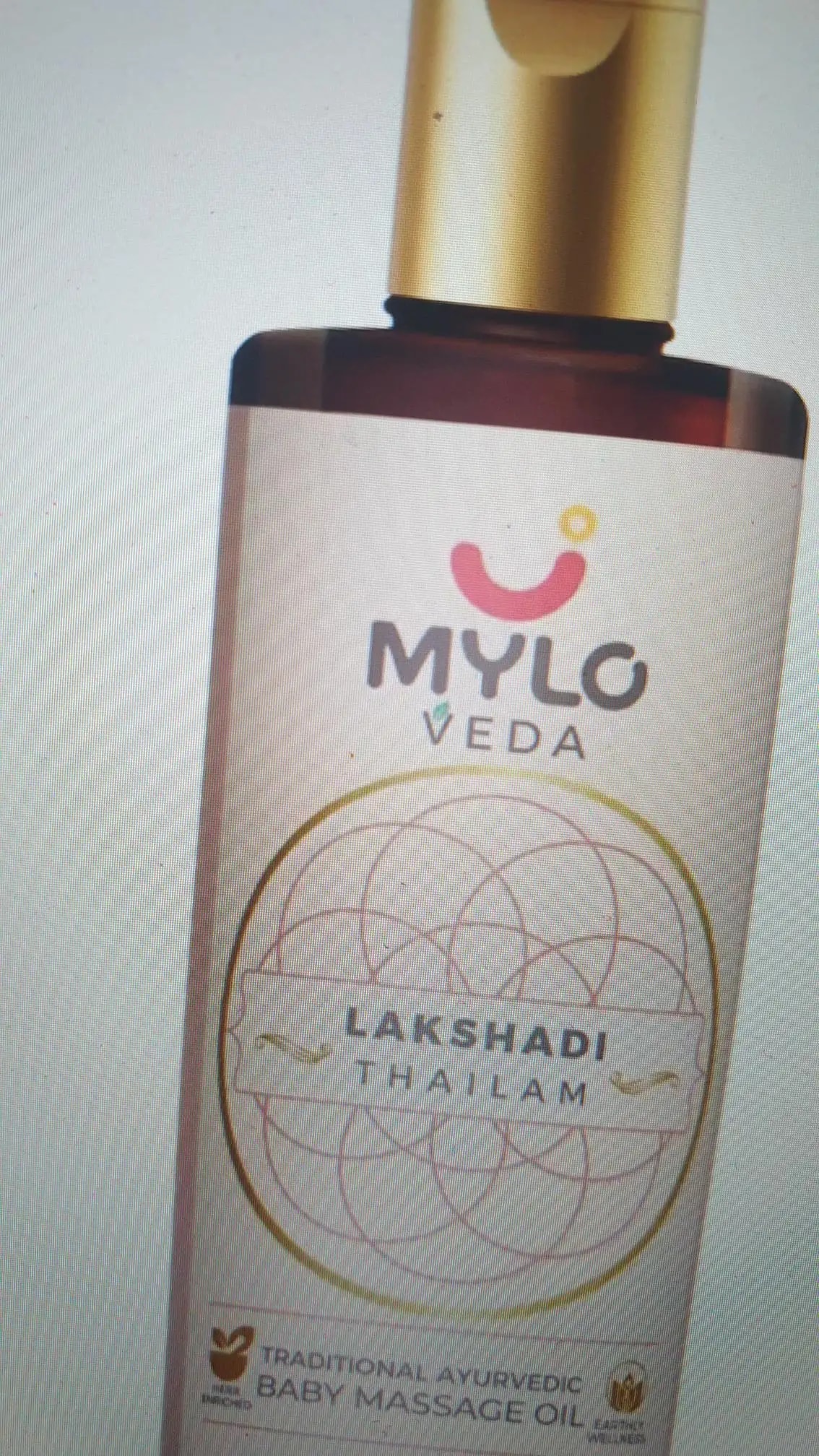 Mylo Herb Enriched Baby Massage Oil - 200 ml | Dermatologically Tested | Made Safe Certified | Nourishes Skin | Strengthens Immunity | Ayurvedic Preparation