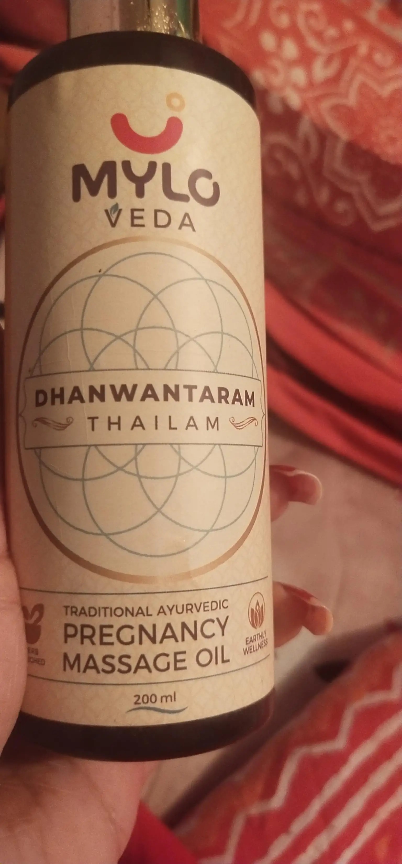 Ayurvedic Pregnancy Massage Oil | Relieves Pregnancy Pain & Ichiness | Heals Stretch Marks | Firms Up Body Post Pregnancy | Made with Dhanwantram Recipe (200 ml)