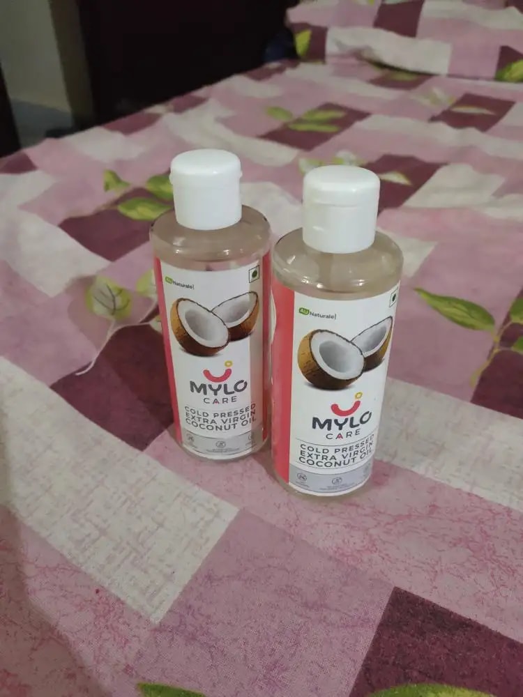 Cold Pressed Extra Virgin Coconut Oil for Skin & Hair - Nourishes Skin Deeply | Reduces Dandruff | Strengthens Hair | Soothes Baby's Rashes - 200 ml
