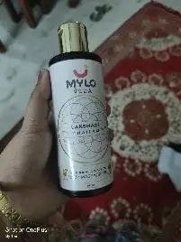 Mylo Herb Enriched Baby Massage Oil - 200 ml | Dermatologically Tested | Made Safe Certified | Nourishes Skin | Strengthens Immunity | Ayurvedic Preparation
