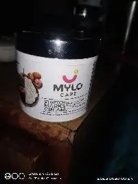 Stretch Marks Cream for Women - Clinically Proven | Removes Stretch Marks | Made Safe Certified | Safe During Pregnancy & Breastfeeding (100gm)