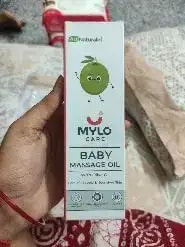 Baby Massage Oil 200ml | Improves Complexion & Skin Tone | Moisturizes & Nourishes Skin | Aids in Sun Protection | Made Safe Certified - Pack of 2