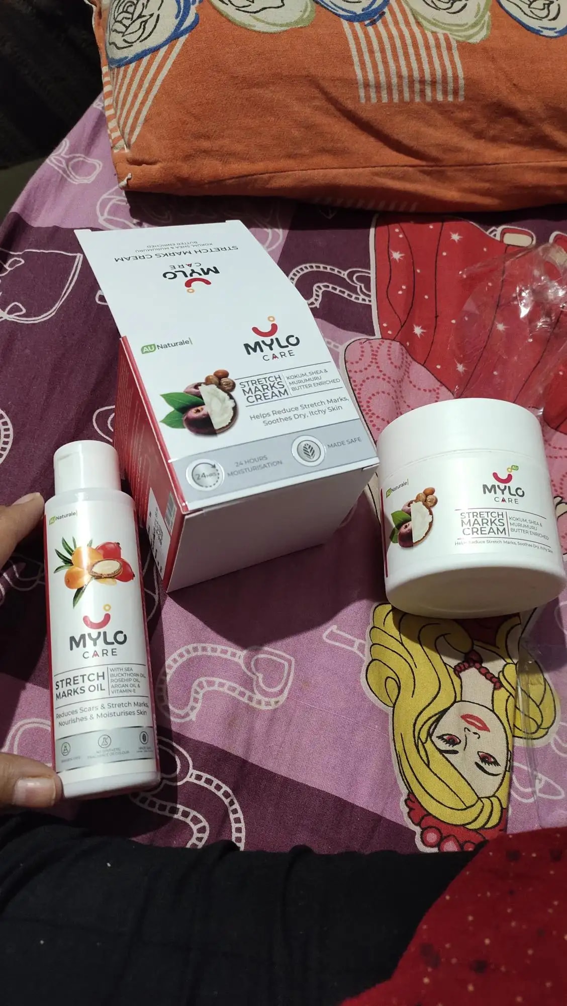Stretch Marks Kit - Removes Scars | Made with Natural Ingredients | Tightens Skin - (Stretch Mark Oil - 100 ml, Stretch Marks Cream - 100ml)