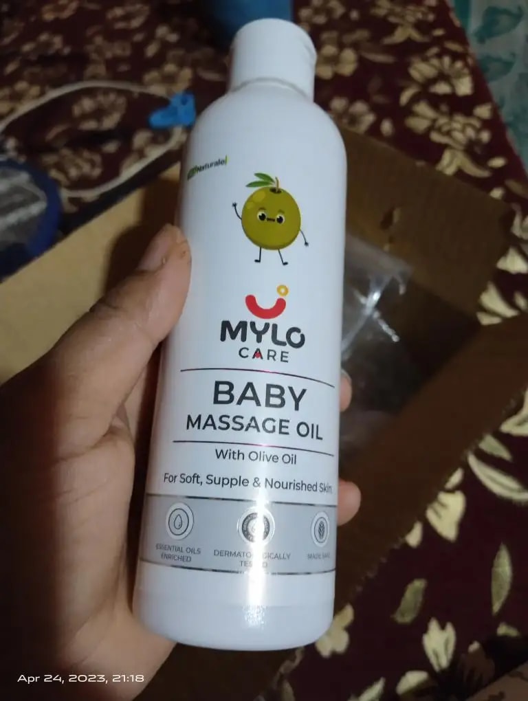 Baby Massage Oil 200ml | Improves Complexion & Skin Tone | Moisturizes & Nourishes Skin | Aids in Sun Protection | Made Safe Certified - Pack of 2