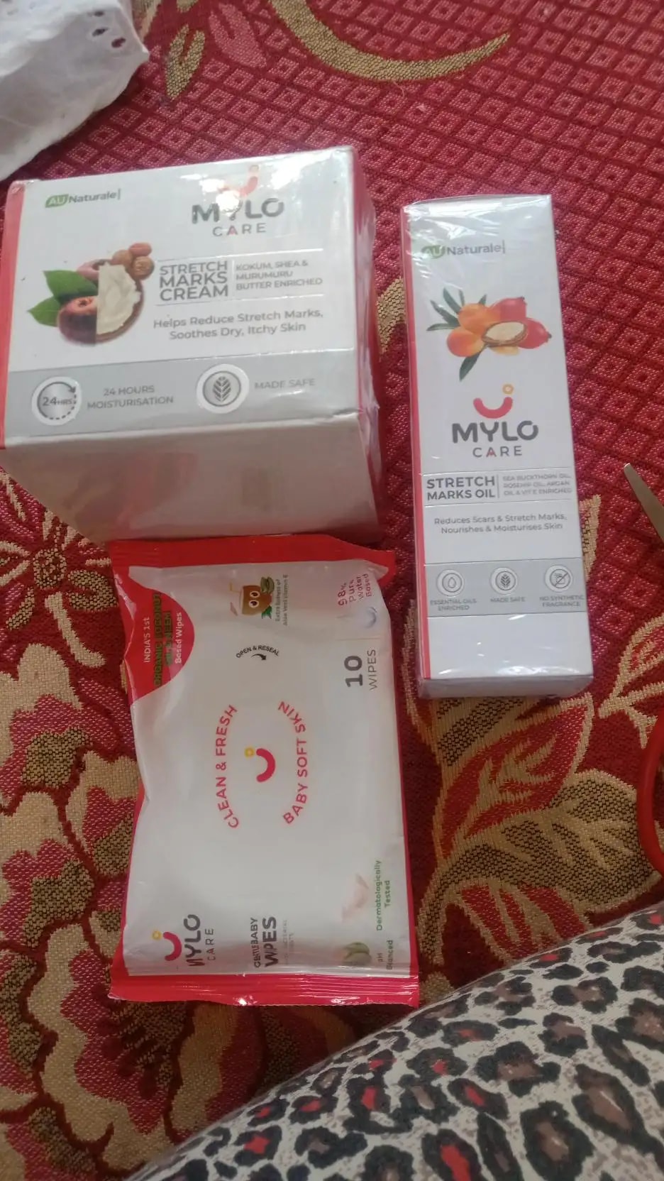 Stretch Marks Kit - Removes Scars | Made with Natural Ingredients | Tightens Skin - (Stretch Mark Oil - 100 ml, Stretch Marks Cream - 100ml)