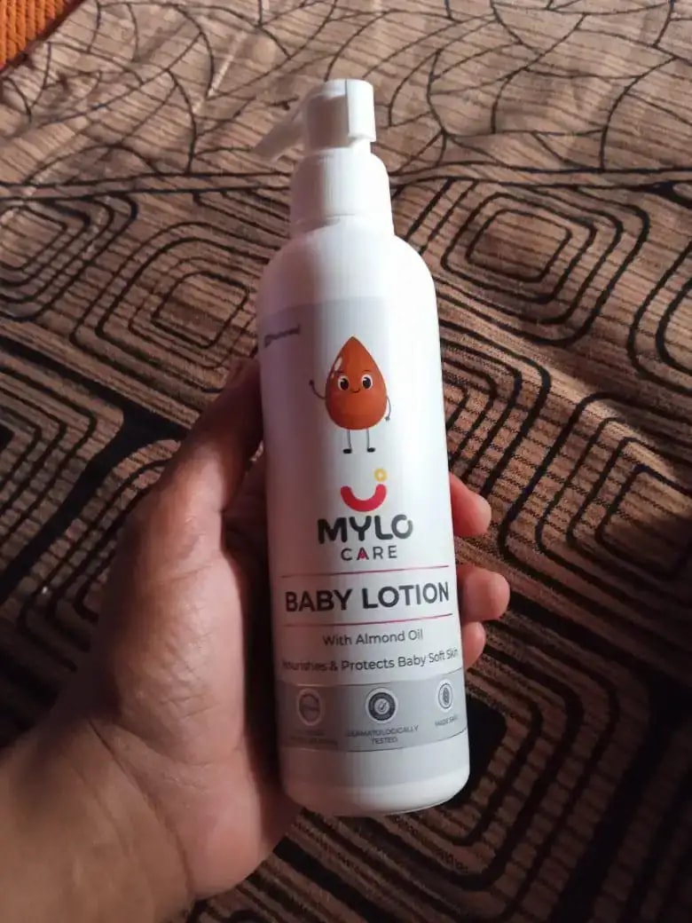Baby Bath Essentials - Baby Body Wash & Shampoo (200 ml) and Mylo Care Baby Lotion (200 ml) | Tear Free Formulation | 24 Hours Moisturization