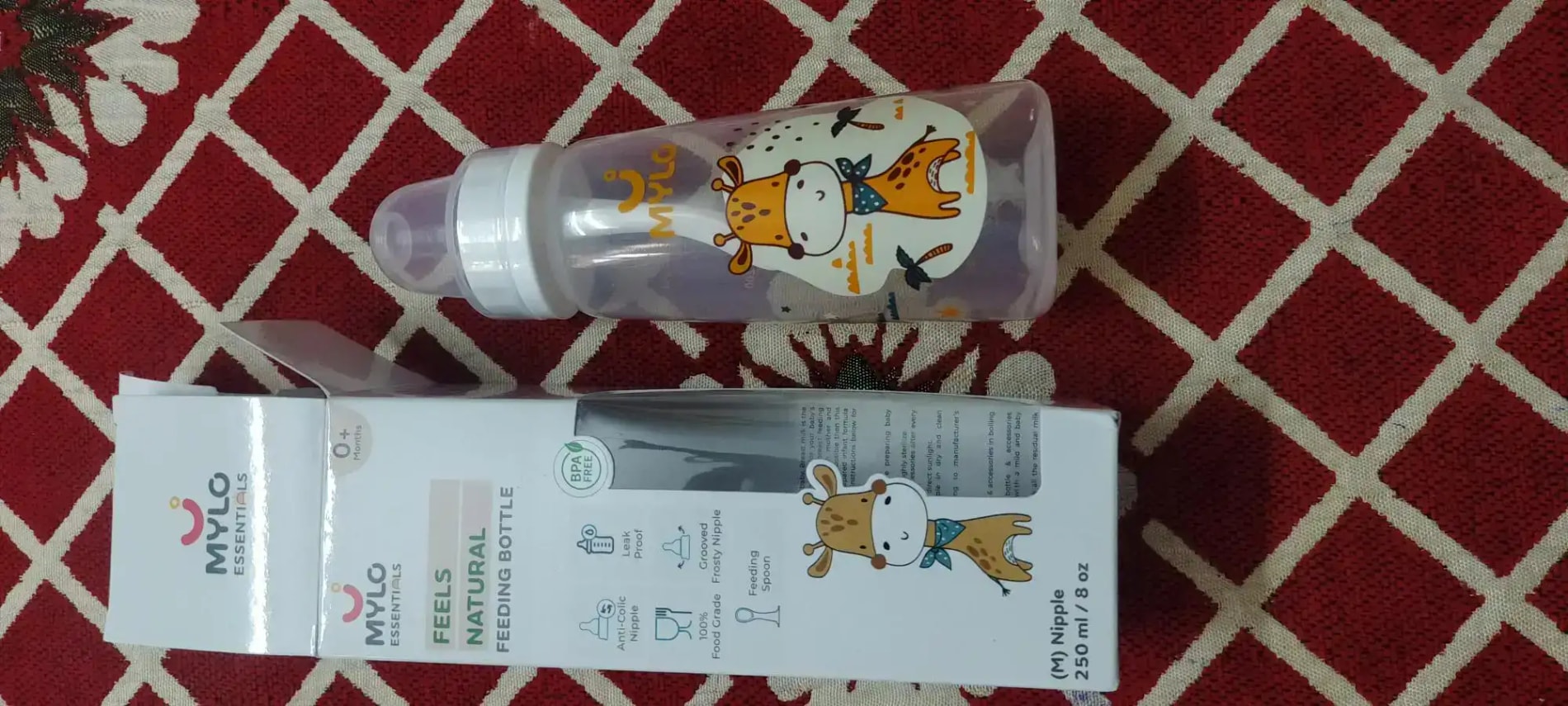 2-in-1 Baby Feeding Bottle | BPA Free with Anti-Colic Nipple & Spoon | Easy Flow Neck Design - Lion & Giraffe 125ml & 250ml
