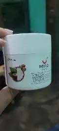 Stretch Marks Cream for Women - Clinically Proven | Removes Stretch Marks | Made Safe Certified | Safe During Pregnancy & Breastfeeding (100gm)