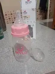 2-in-1 Baby Feeding Bottle | BPA Free with Anti-Colic Nipple & Spoon | Easy Flow Neck Design - Lion & Giraffe 125ml & 250ml