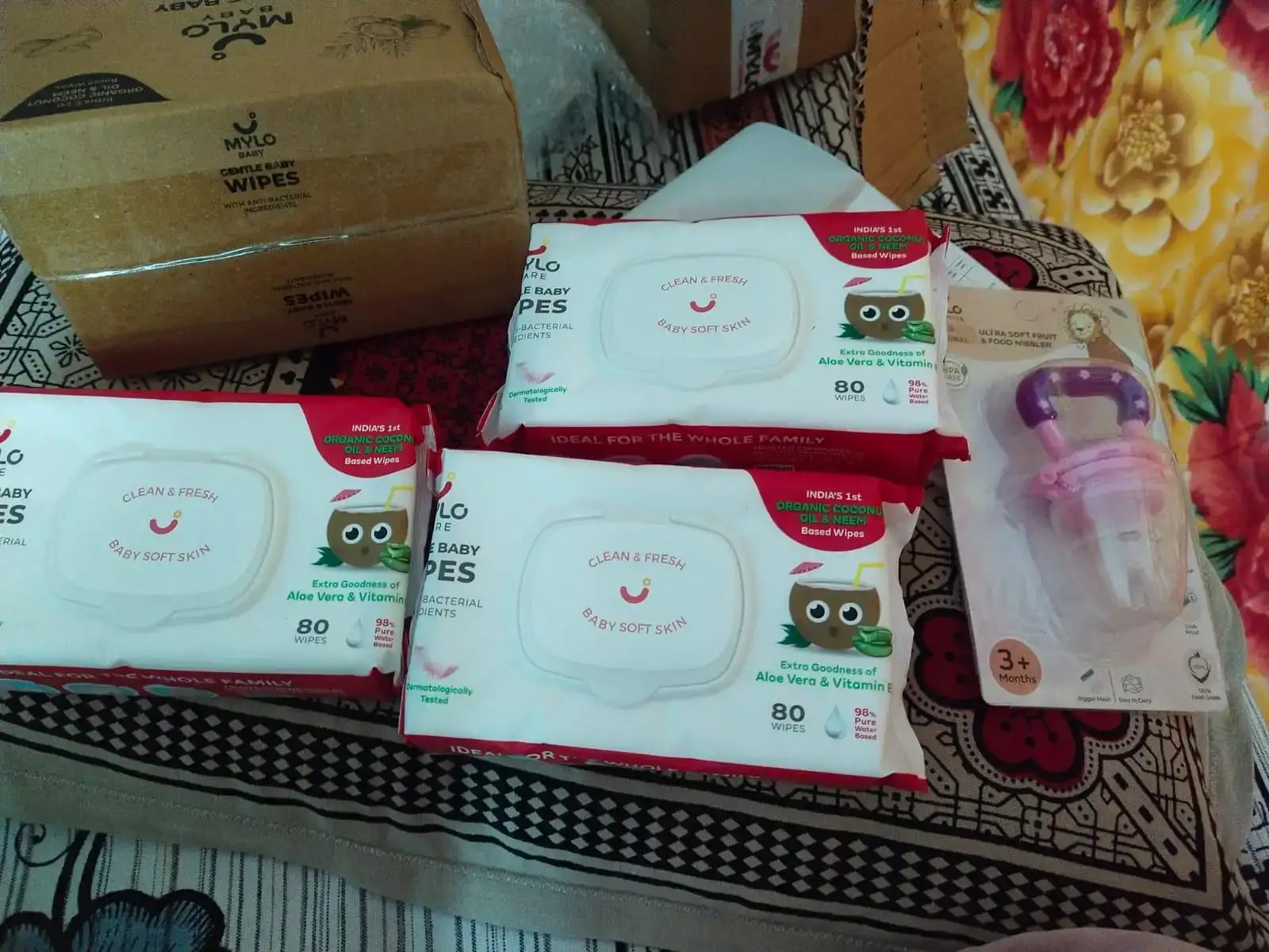 Feels Natural Ultra Soft Fruit & Food Nibbler- Pink | Convenient to Introduce Fruits & Veggies to Baby | Ultra-soft Silicone Mesh for Easy Chewing | Easy One Snap Filling | Helps Relieve Teething Discomfort