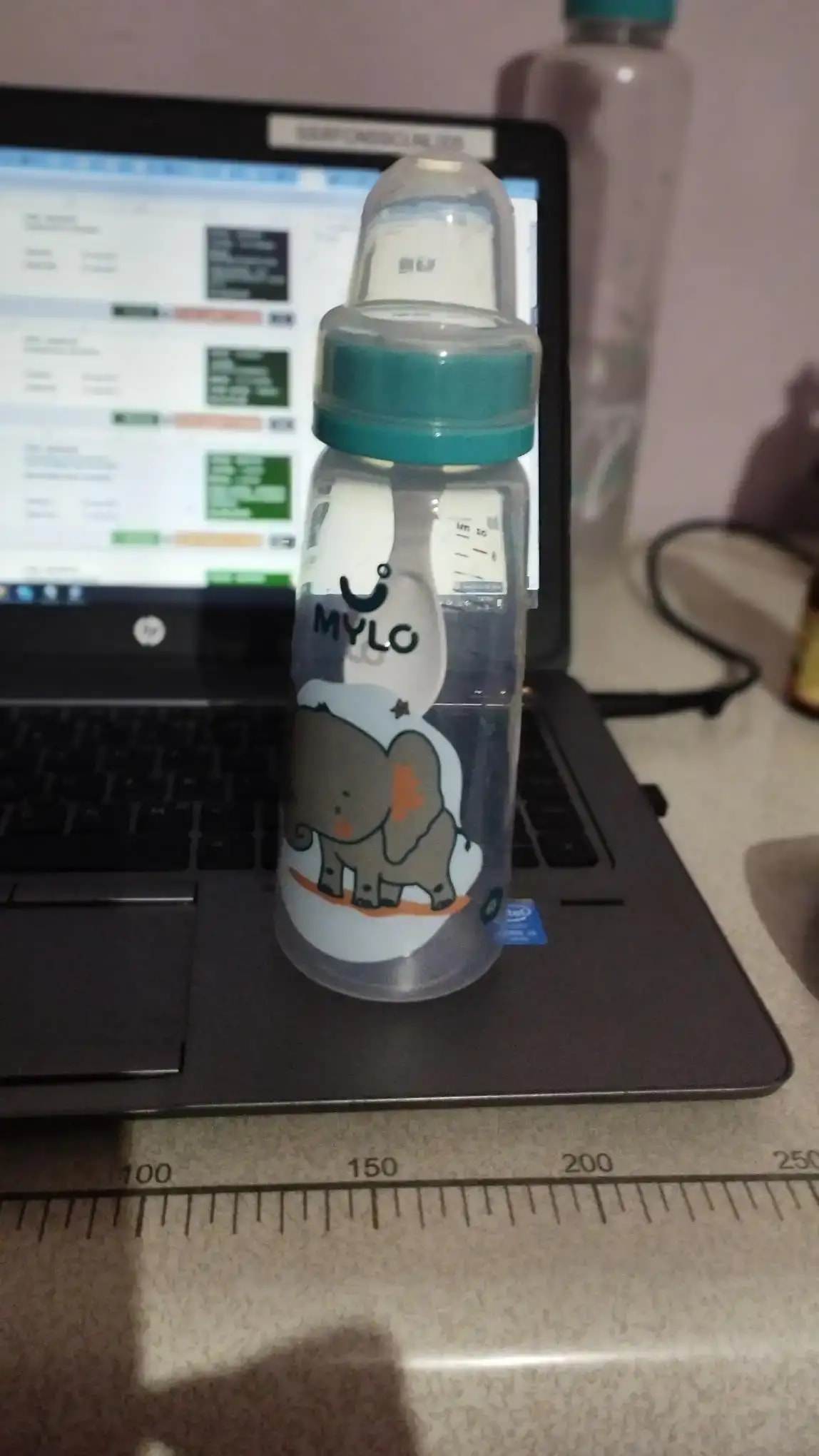2-in-1 Baby Feeding Bottle | BPA Free with Anti-Colic Nipple & Spoon | Easy Flow Neck Design - Lion & Giraffe 125ml & 250ml