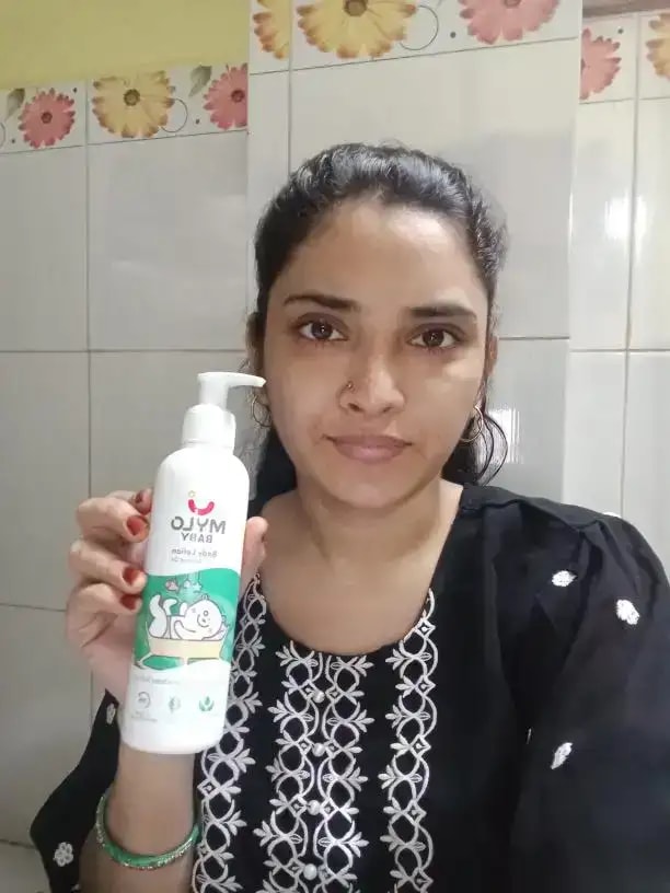 Baby Bath Essentials - Baby Body Wash & Shampoo (200 ml) and Mylo Care Baby Lotion (200 ml) | Tear Free Formulation | 24 Hours Moisturization