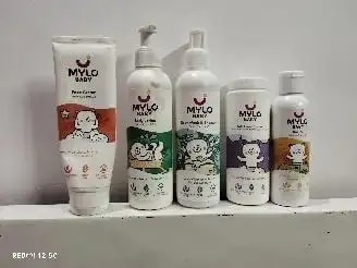 Baby Shampoo and Body Wash | Gentle Cleansing Head-to-Toe | Tear Free Formulation | Retains Natural Moisture | Dermatologically Tested | Made Safe Certified- 200 ml - Pack of 2