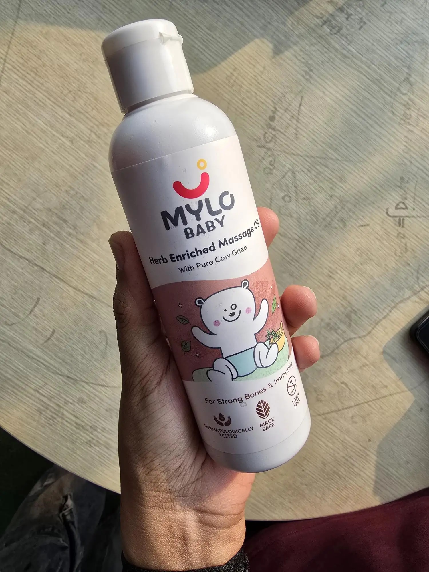 Mylo Herb Enriched Baby Massage Oil - 200 ml | Dermatologically Tested | Made Safe Certified | Nourishes Skin | Strengthens Immunity | Ayurvedic Preparation