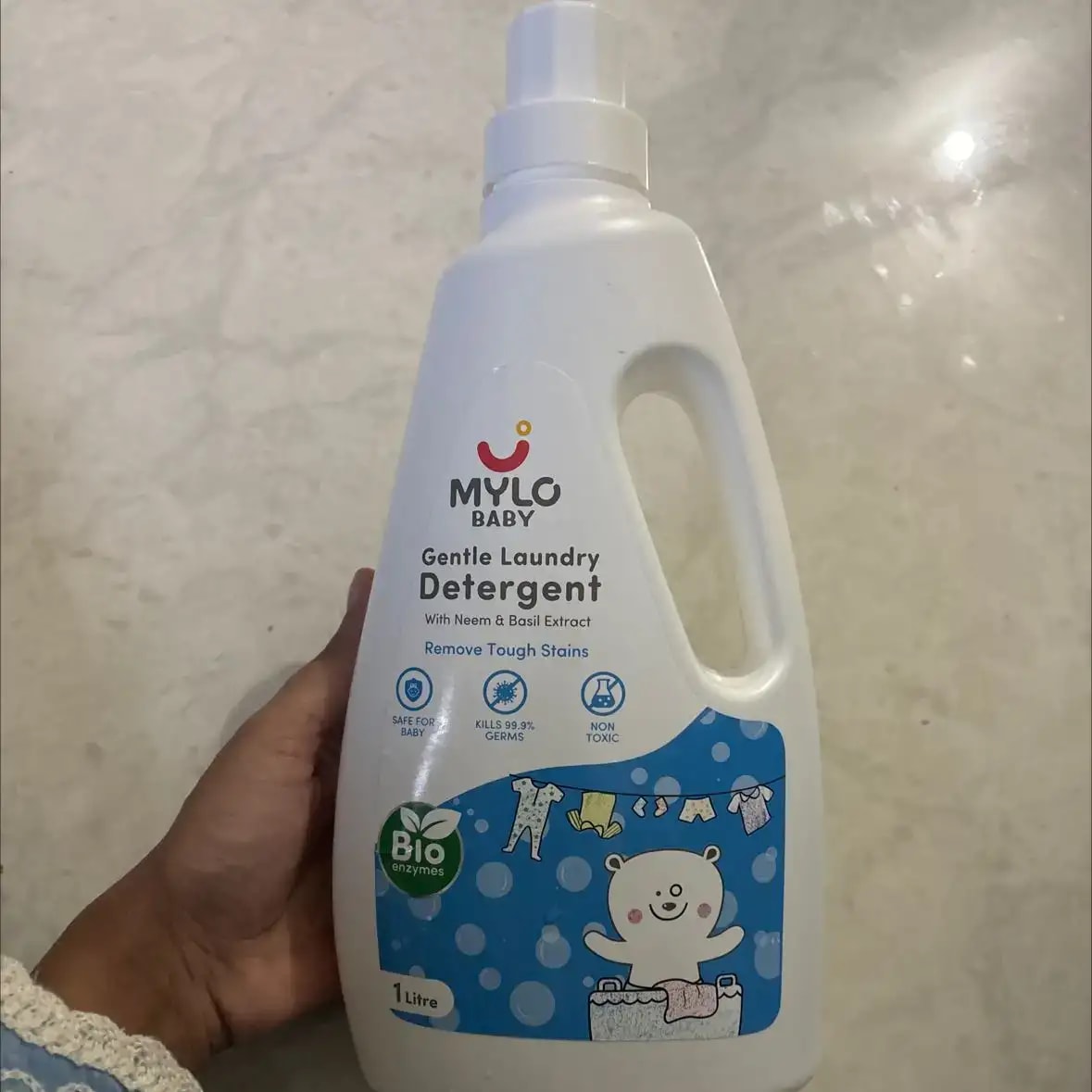 Baby Safe Liquid Detergent for Baby Clothes | Tough on stains | Gentle on clothes | Keeps Color & Softness Intact | Suitable for Front & Top Load Washing Machine | 1 litre - Pack of 2