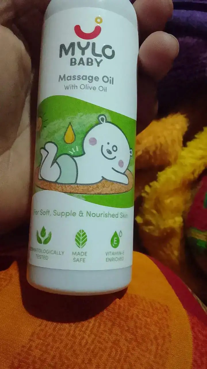 Baby Massage Oil 200ml | Improves Complexion & Skin Tone | Moisturizes & Nourishes Skin | Aids in Sun Protection | Made Safe Certified - Pack of 2