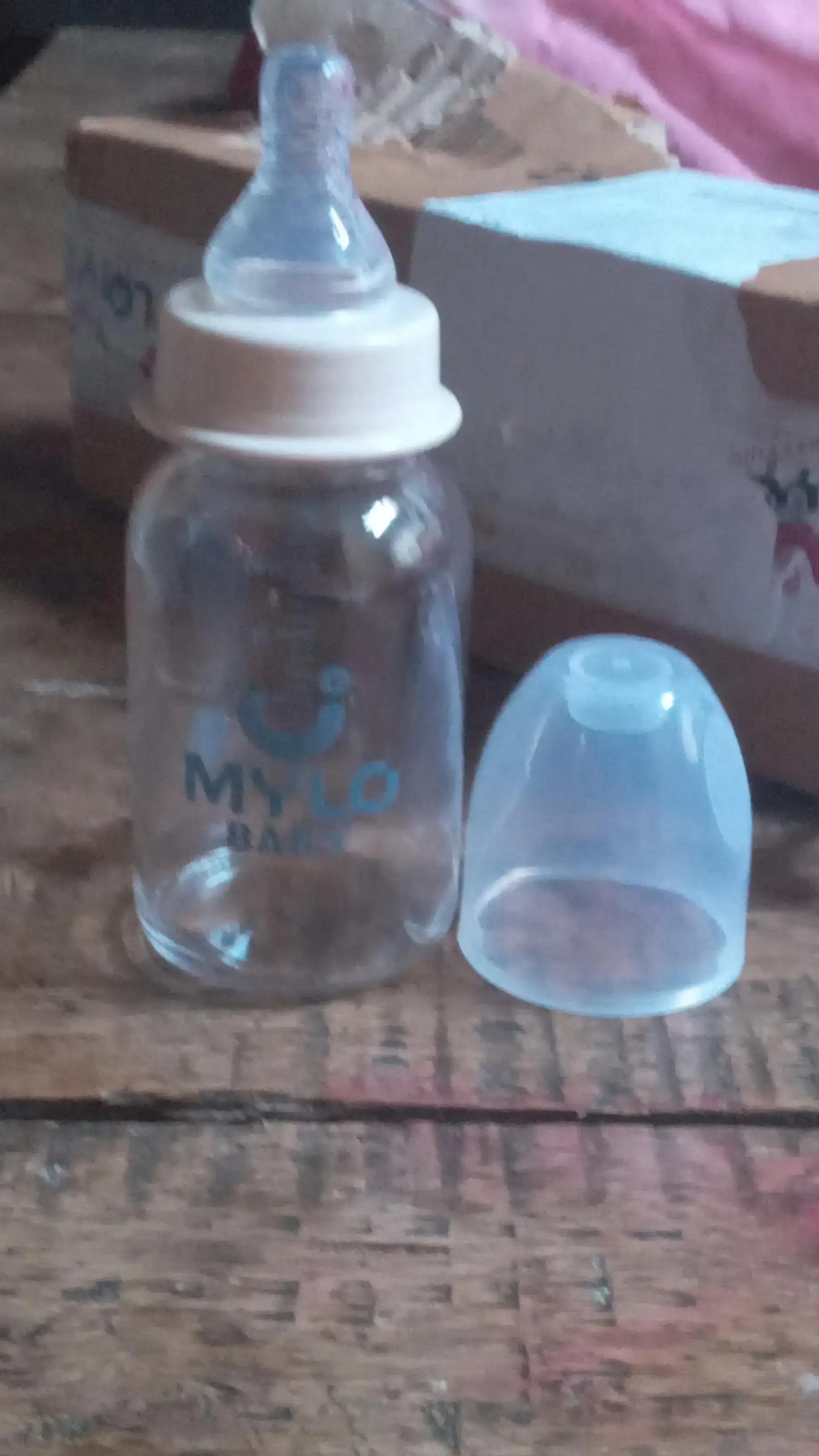 Glass Feeding Bottle | BPA Free | Anti-Colic | 100% Food Grade | Stain & Odor Free - 125 ml