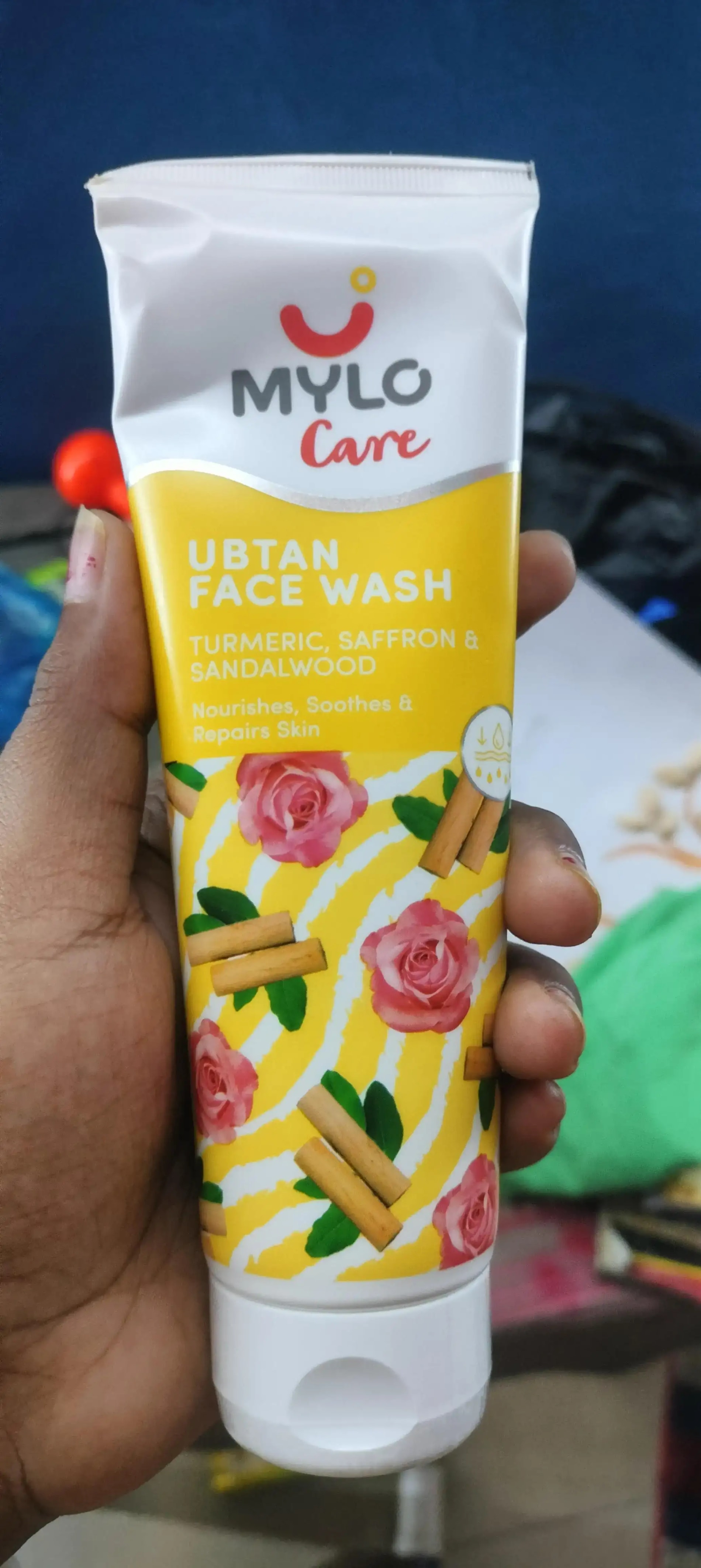 Ubtan Face Wash with Saffron, Nalpamaradi Oil & Turmeric | Brightens Skin | Removes Dead Skin Cells | Fights Acne | Lightens Skin (100 gm)