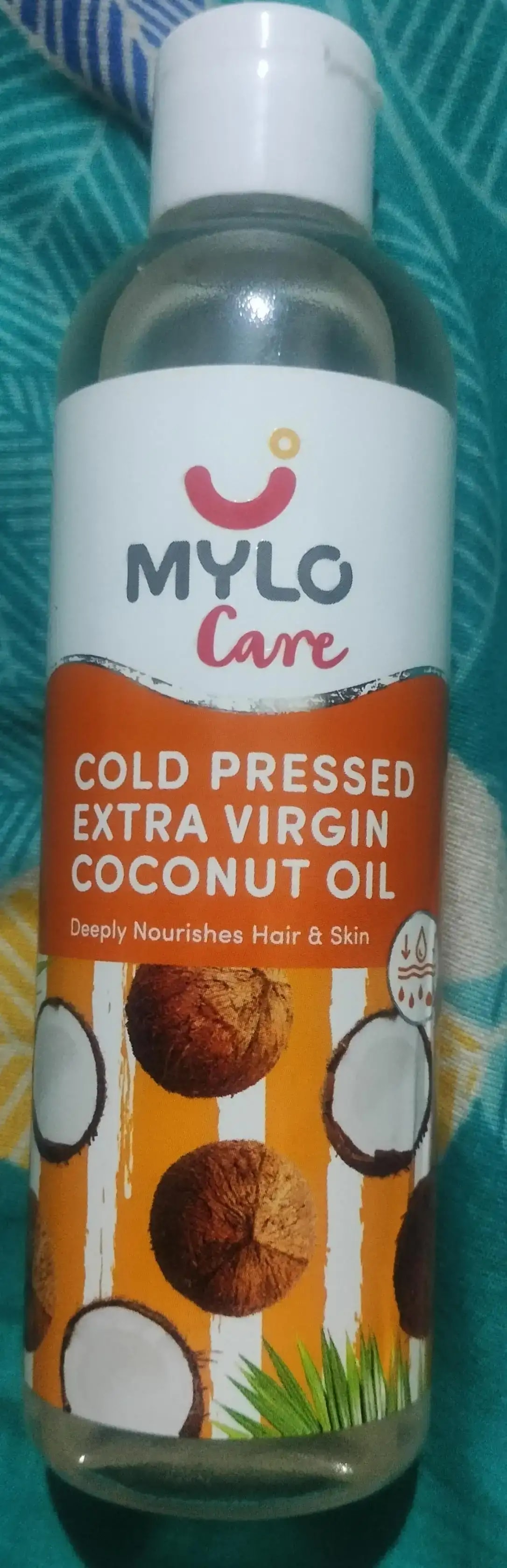 Cold Pressed Extra Virgin Coconut Oil for Skin & Hair - Nourishes Skin Deeply | Reduces Dandruff | Strengthens Hair | Soothes Baby's Rashes - 200 ml