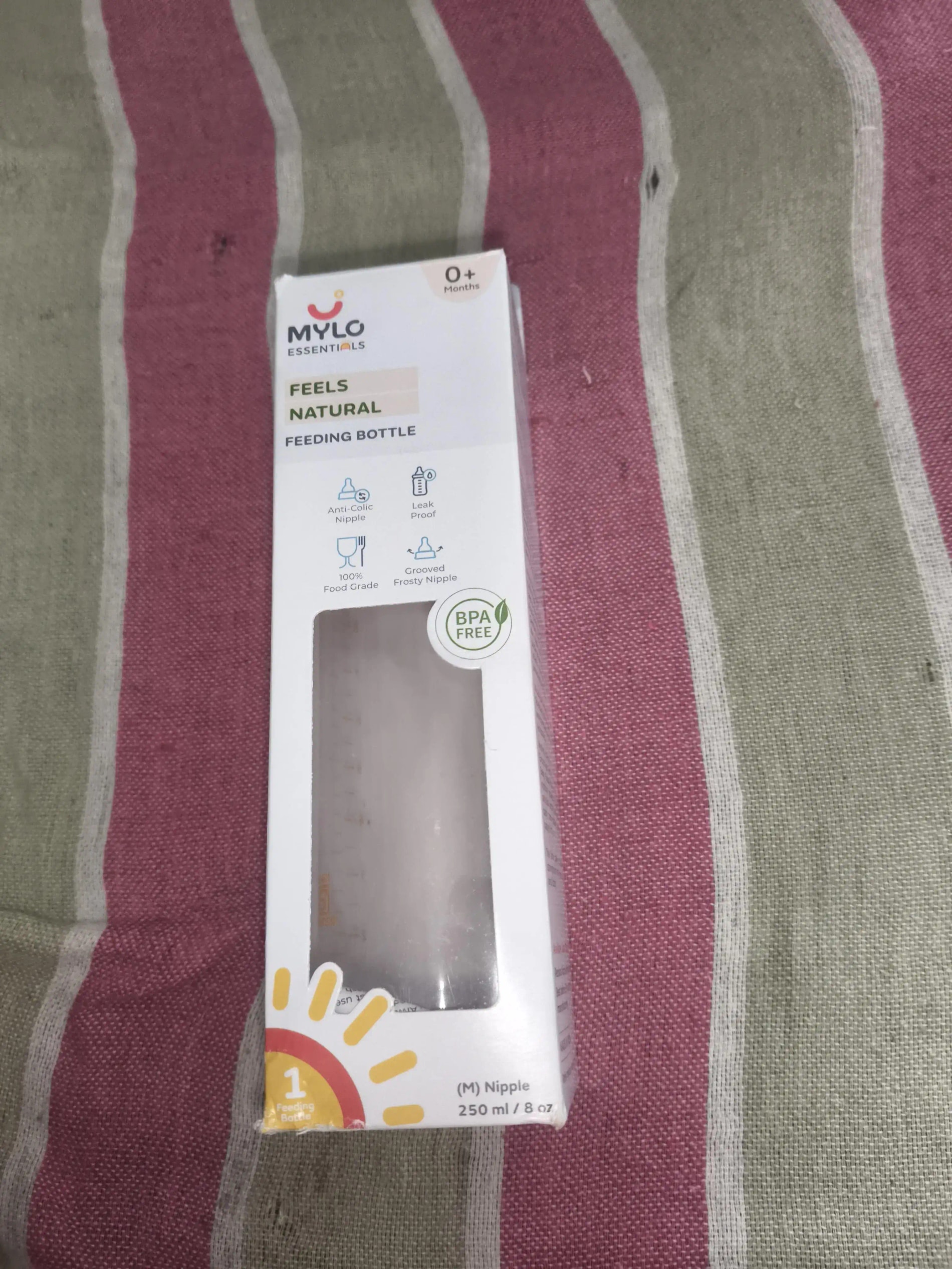 2-in-1 Baby Feeding Bottle | BPA Free with Anti-Colic Nipple & Spoon | Easy Flow Neck Design - Lion & Giraffe 125ml & 250ml