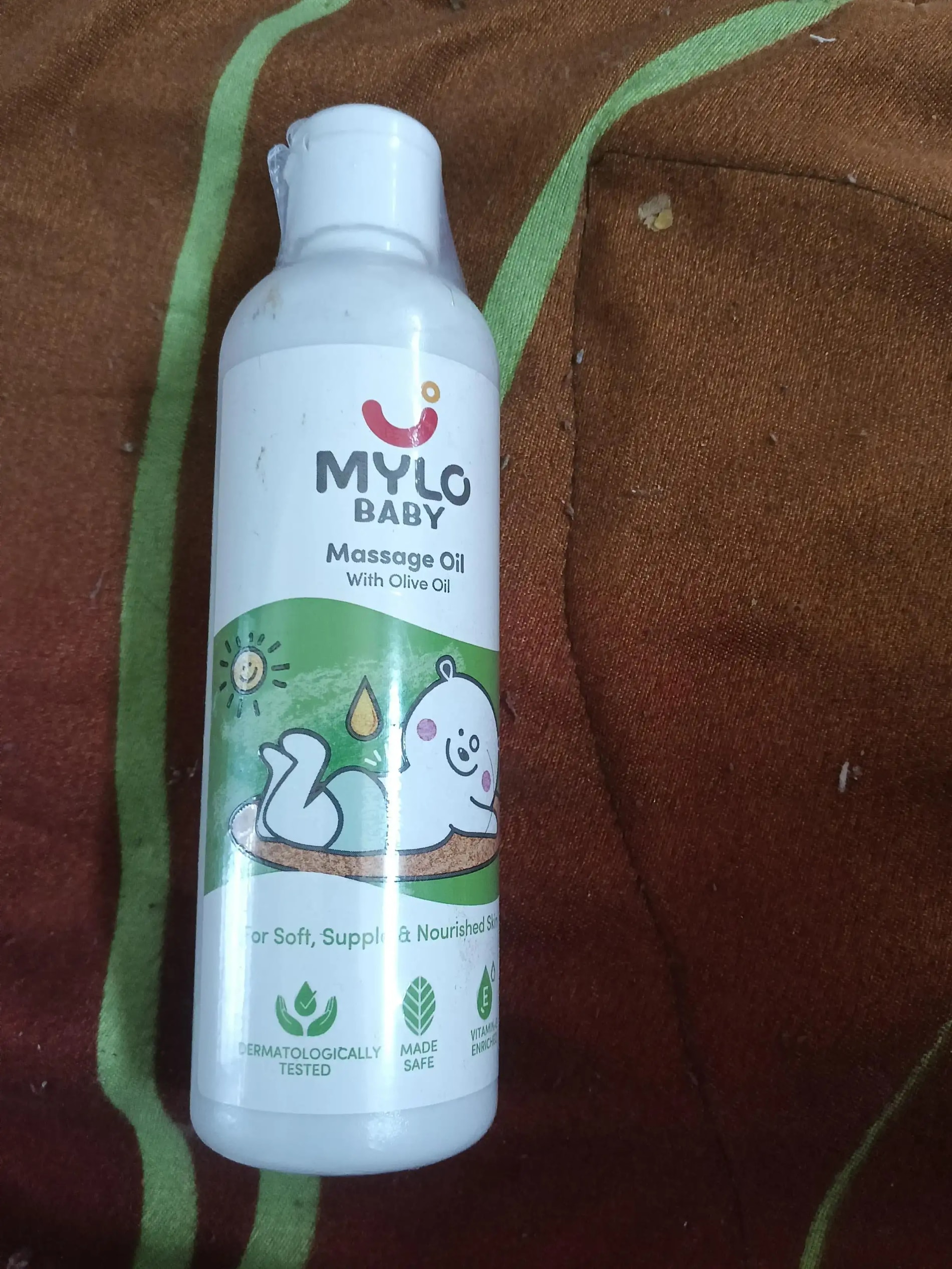 Baby Massage Oil 200ml | Improves Complexion & Skin Tone | Moisturizes & Nourishes Skin | Aids in Sun Protection | Made Safe Certified