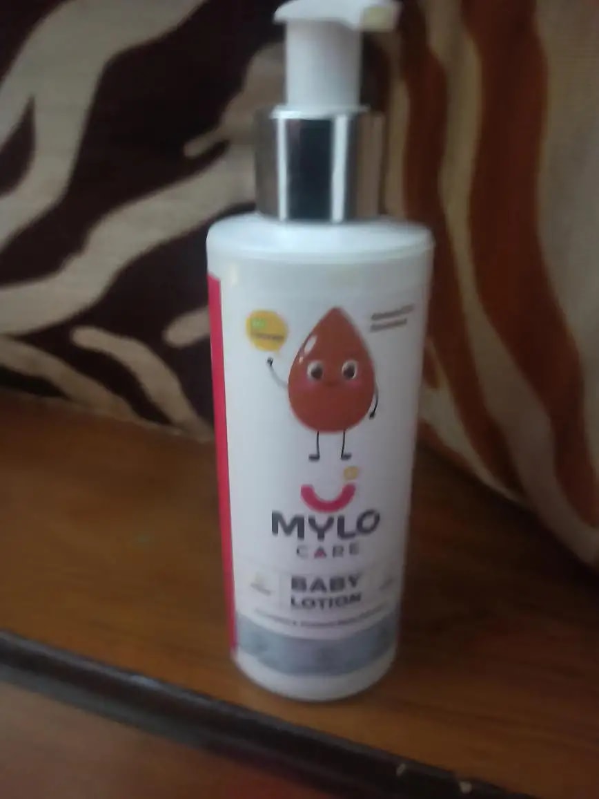 Baby Lotion for Kids | Made Safe Certified | Dermatologically Tested | Long Lasting 24 Hours Moisturisation | Soothes Dryness - 200 ml