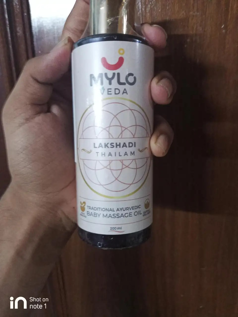 Mylo Herb Enriched Baby Massage Oil - 200 ml | Dermatologically Tested | Made Safe Certified | Nourishes Skin | Strengthens Immunity | Ayurvedic Preparation