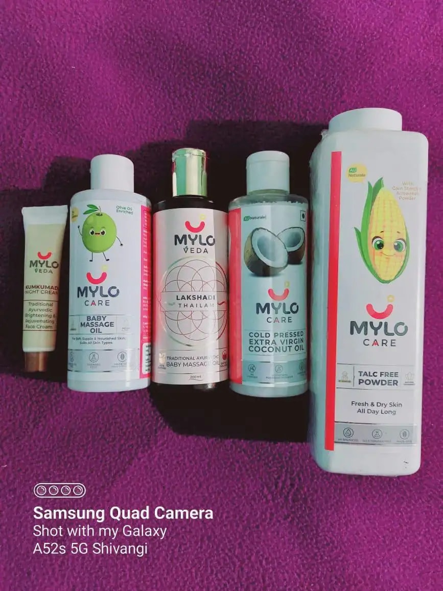 Mylo Herb Enriched Baby Massage Oil - 200 ml | Dermatologically Tested | Made Safe Certified | Nourishes Skin | Strengthens Immunity | Ayurvedic Preparation