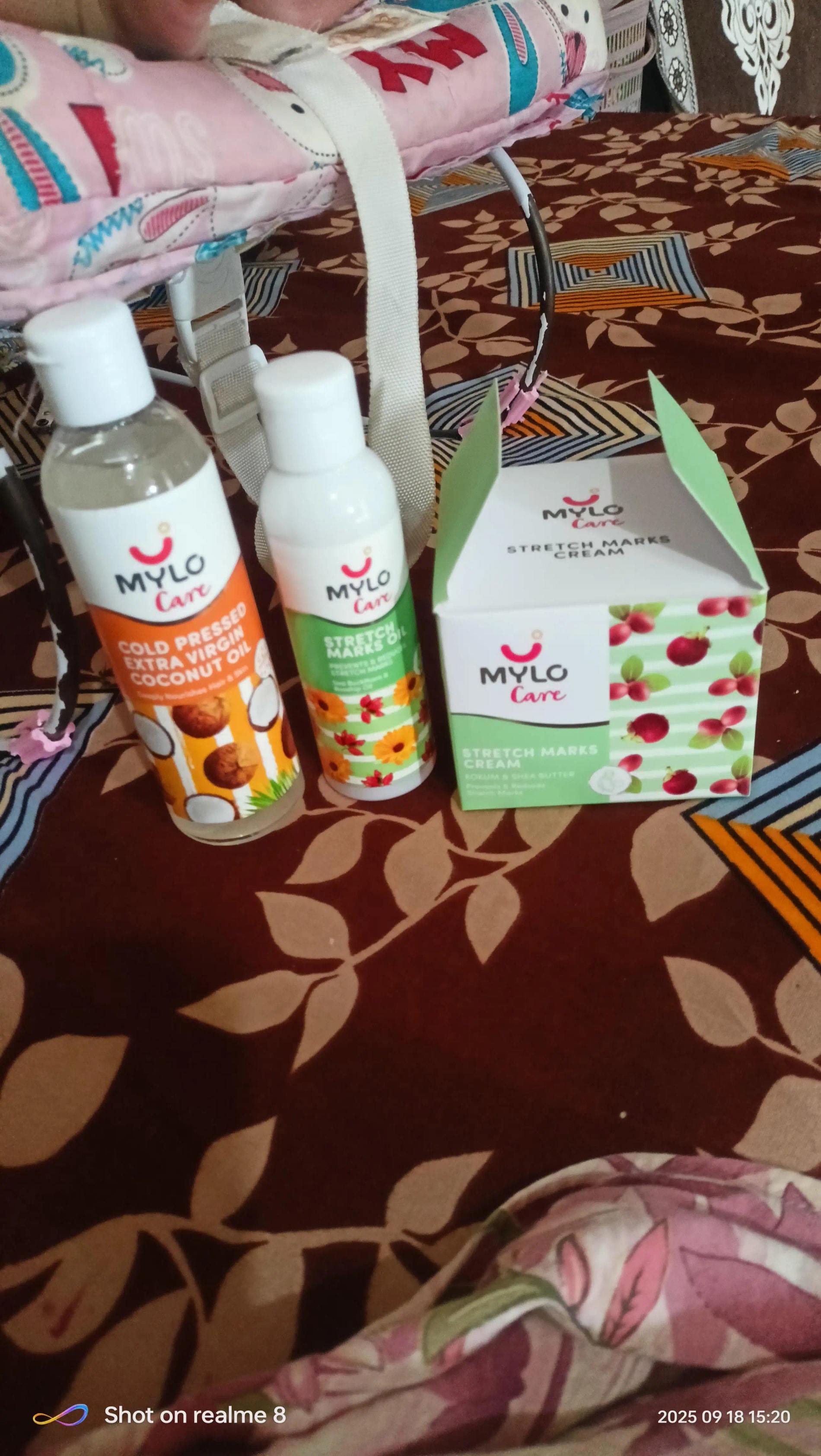 Stretch Marks Kit - Removes Scars | Made with Natural Ingredients | Tightens Skin - (Stretch Mark Oil - 100 ml, Stretch Marks Cream - 100ml)